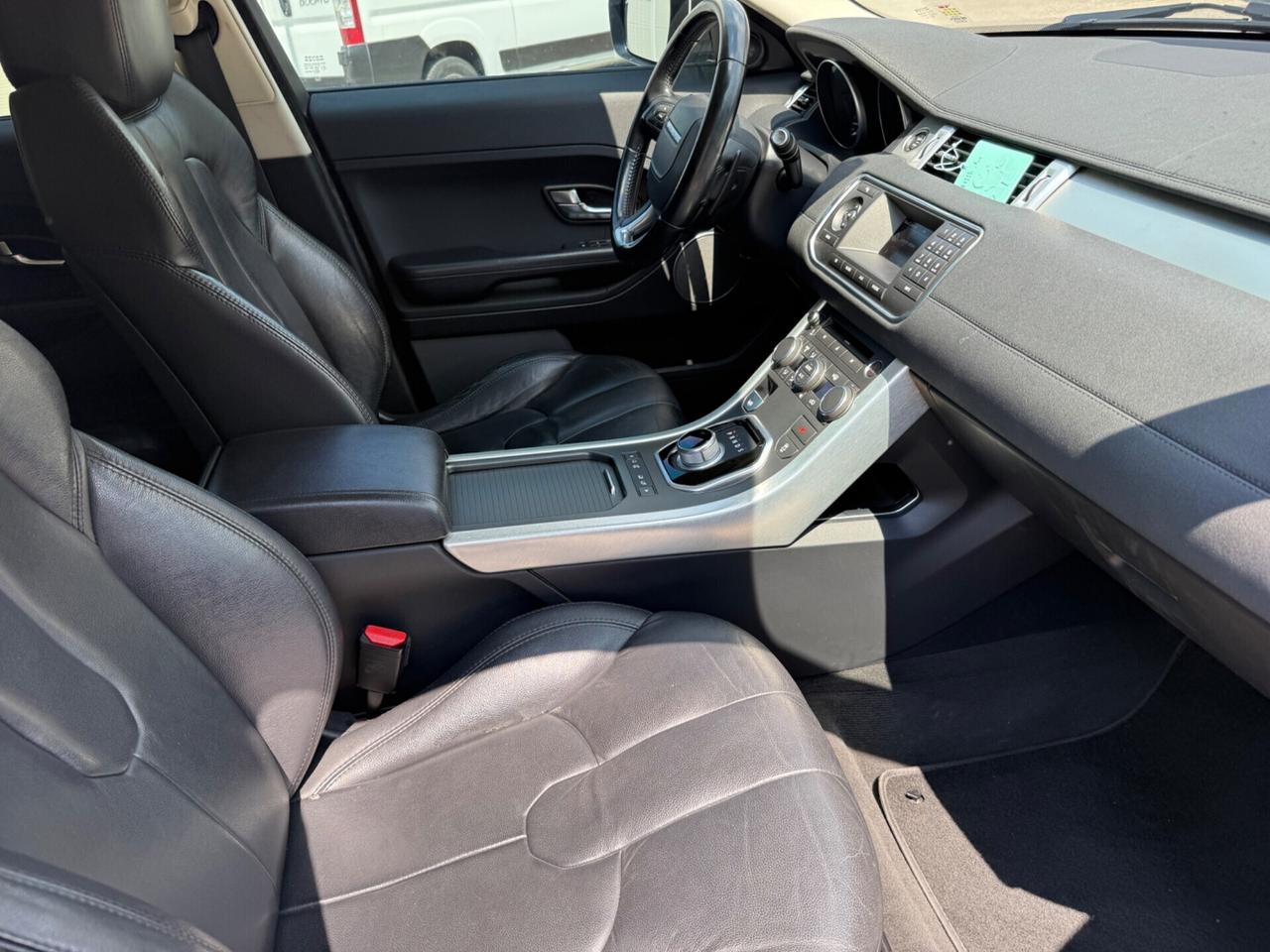 Land Rover Range Rover Evoque 2.2 TD4 5p. Dynamic 4WD