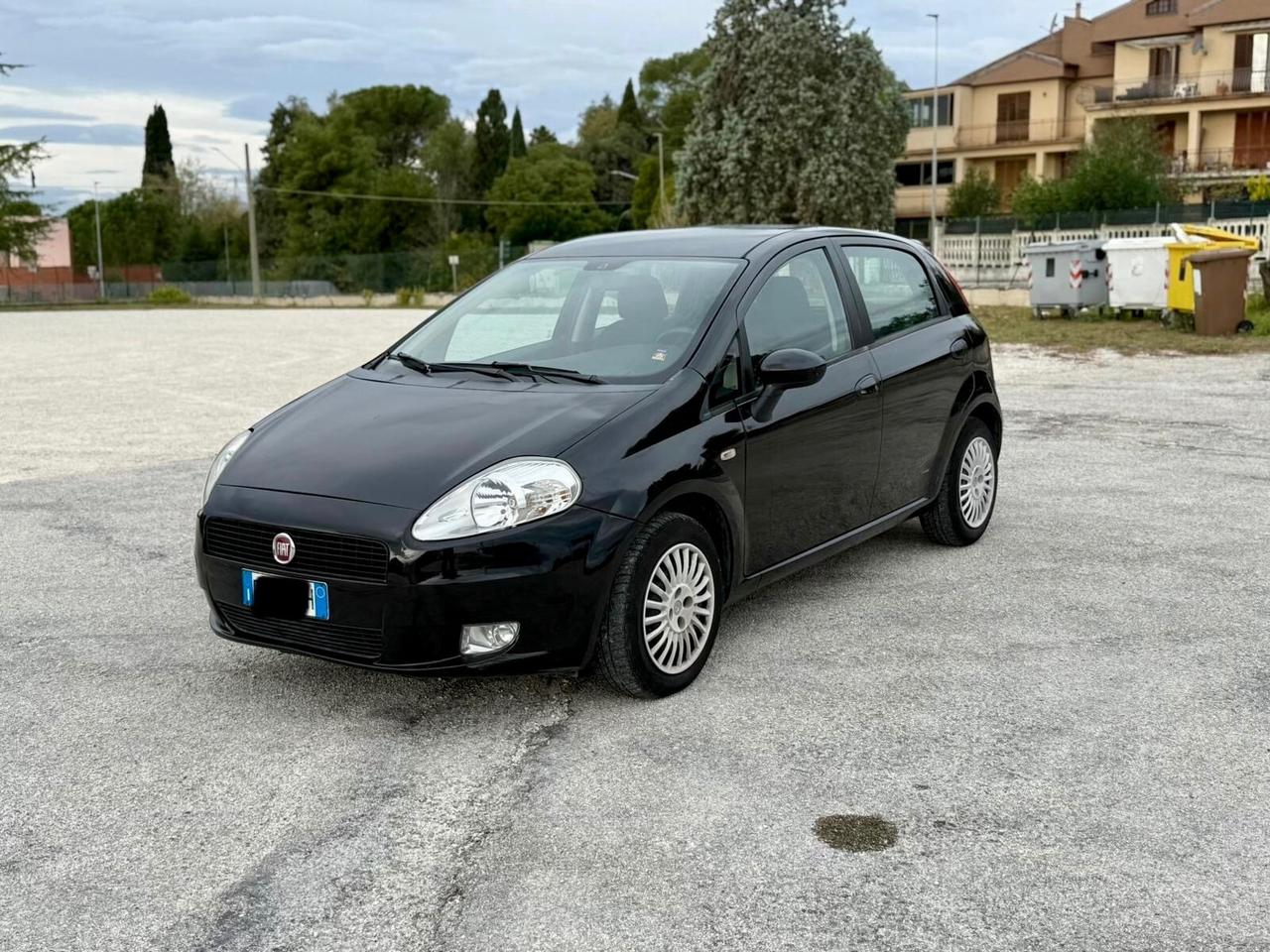 Fiat grande punto 1.2 benzina 65cv NEOPATENTATI