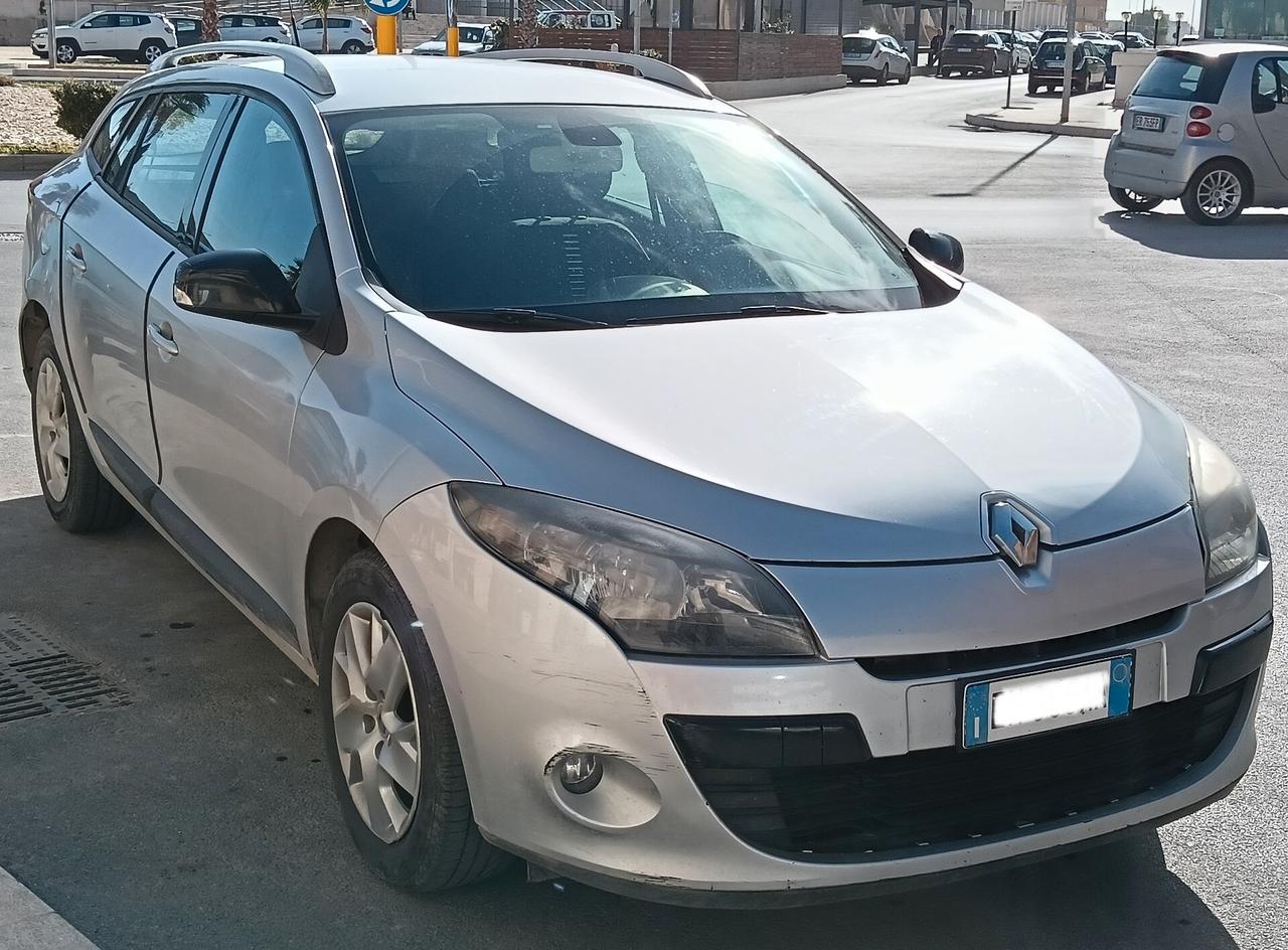 Renault Megane Mégane 1.5 dCi 110CV EDC SporTour GT Line