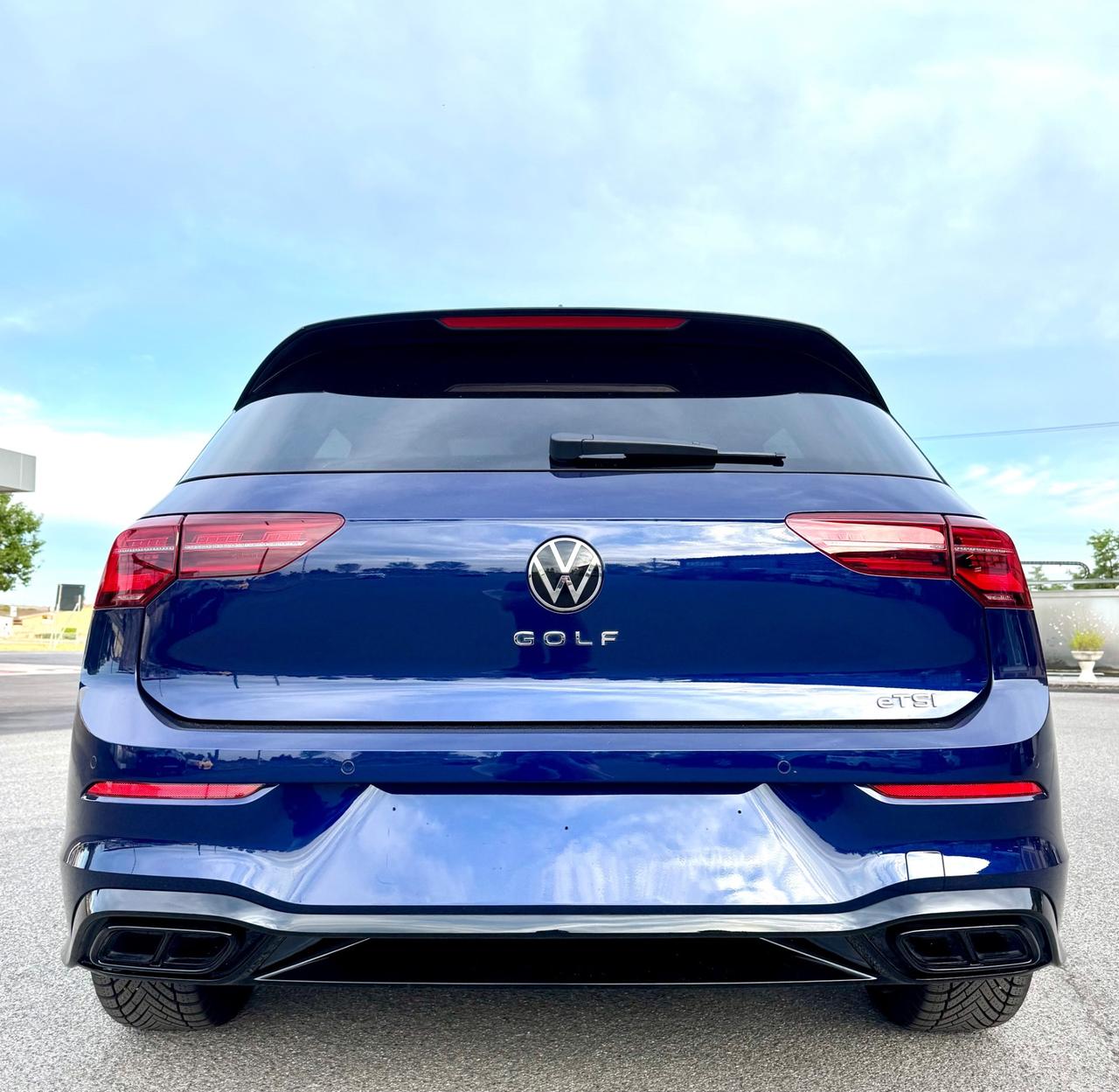 Volkswagen Golf 1.5 eTSI 150 CV EVO ACT DSG R-Line