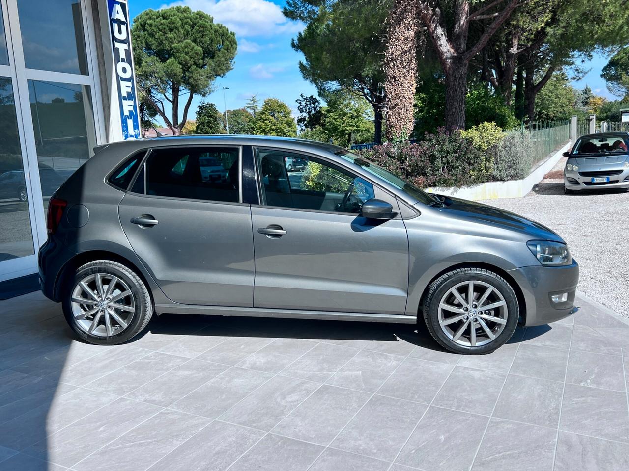 Volkswagen Polo 1.6 5 porte Highline BiFuel