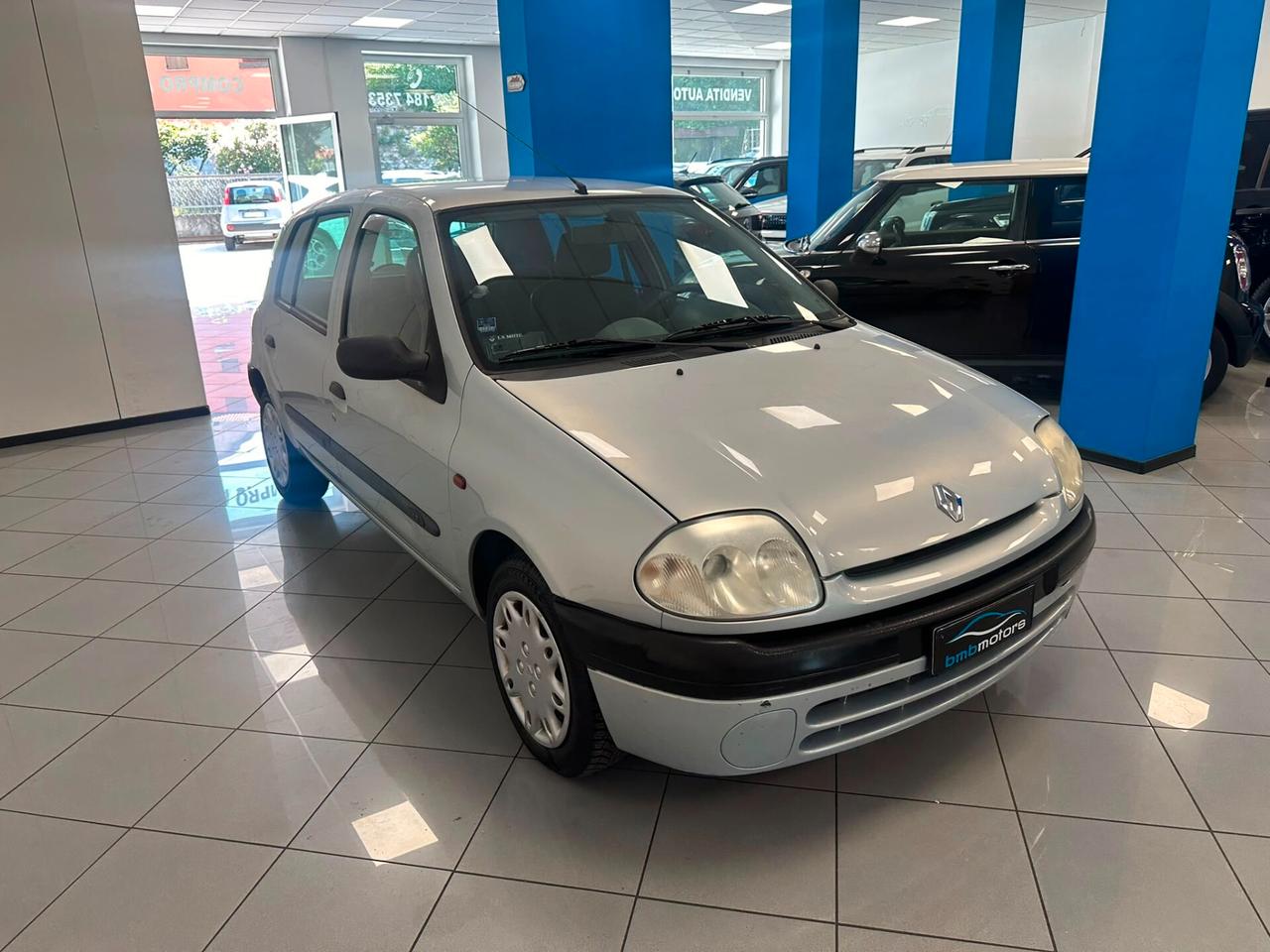 Renault Clio 1.2 cat 5 porte RXE