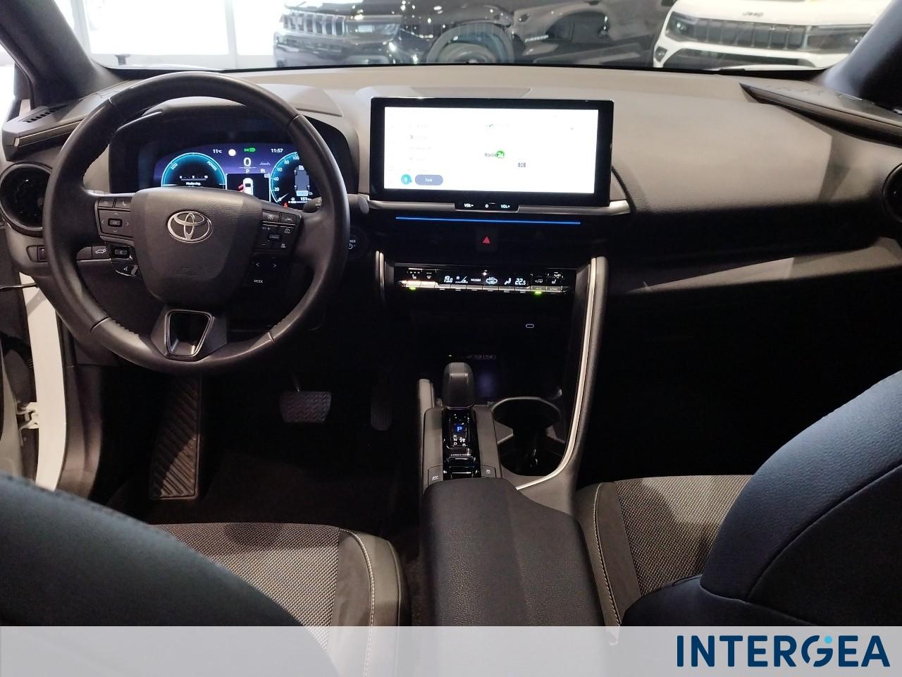 TOYOTA C-HR 1.8 hev Lounge fwd e-cvt