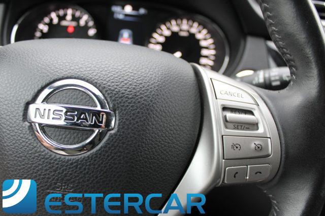 NISSAN Qashqai 1.2 DIG-T aut N-Connecta