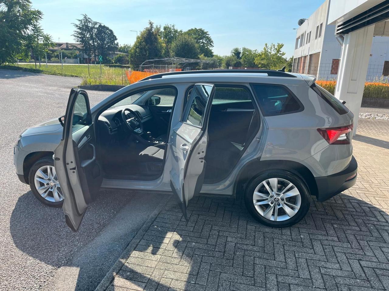 Skoda Karoq 1.0 TSI 110 CV Ambition