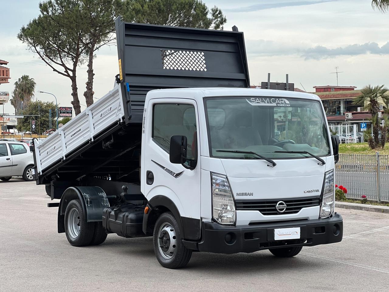 NISSAN CABSTAR 35.13 RIBALTABILE TRILATERALE