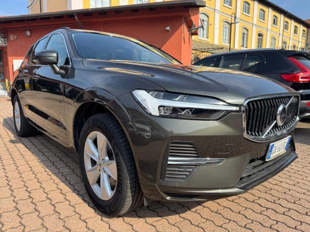 VOLVO XC60 B4 Geartronic Momentum Pro