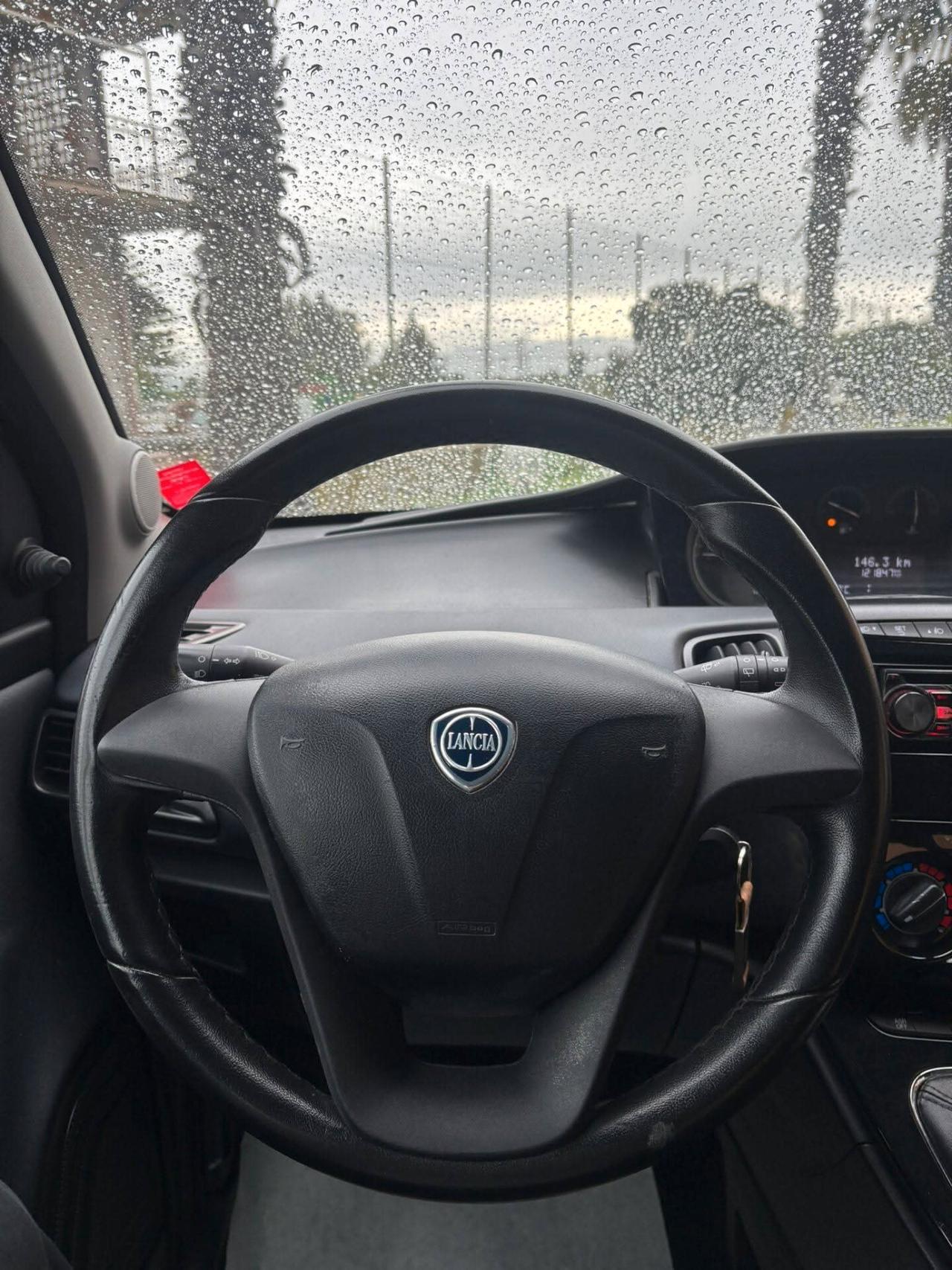 Lancia Ypsilon 1.3 MJT 16V 95 CV 5 porte S&S Platinum