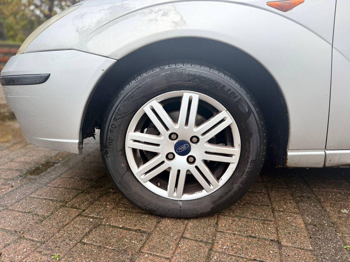 Ford Focus 1.8 tdci Ghia FL