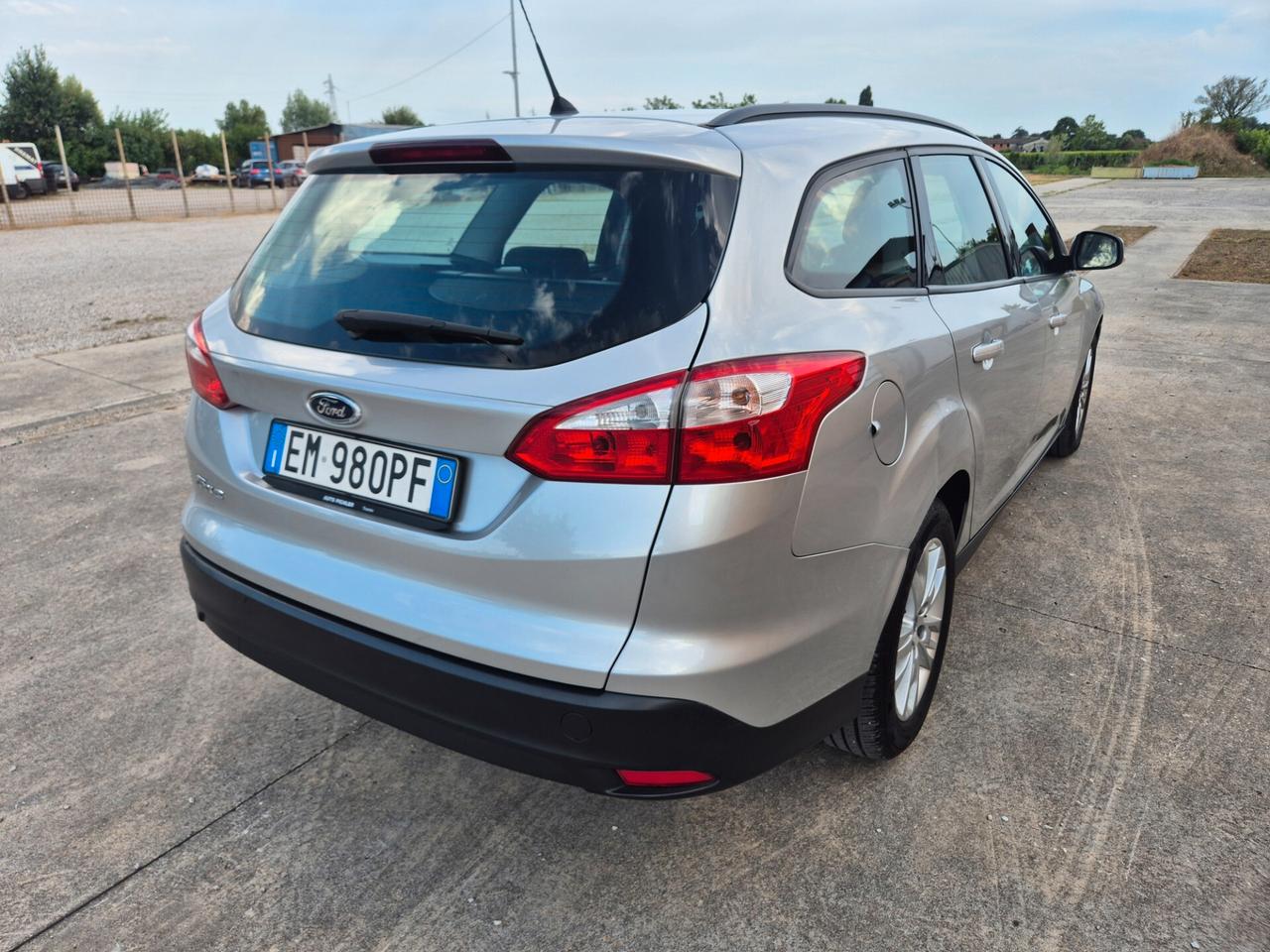Ford Focus 1.6 TDCi 95 CV SW Titanium neopatentati