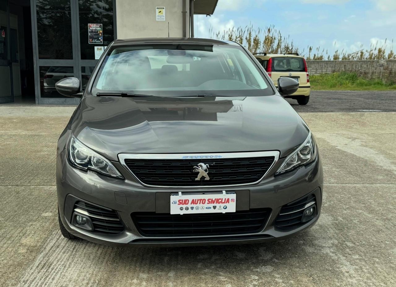 Peugeot 308 HDi 130cv Business