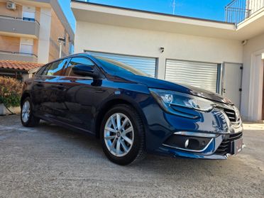 Renault Megane Mégane Sporter Blue dCi 115 CV Duel