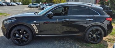 Infiniti QX70 3.0 diesel V6 AT Ultimate