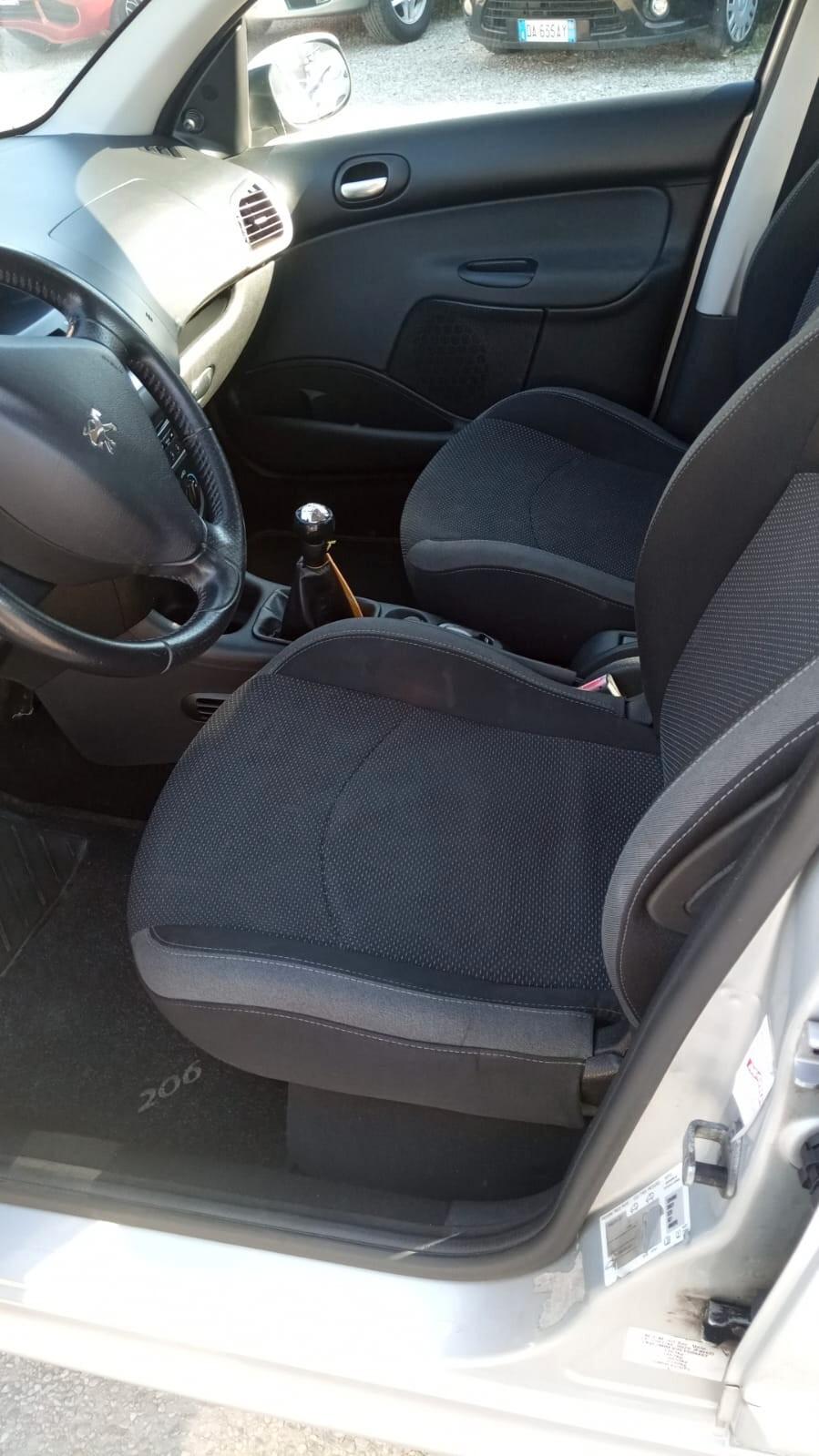 Peugeot 206 Plus 1.1 60CV 5p. Generation ECO GPL