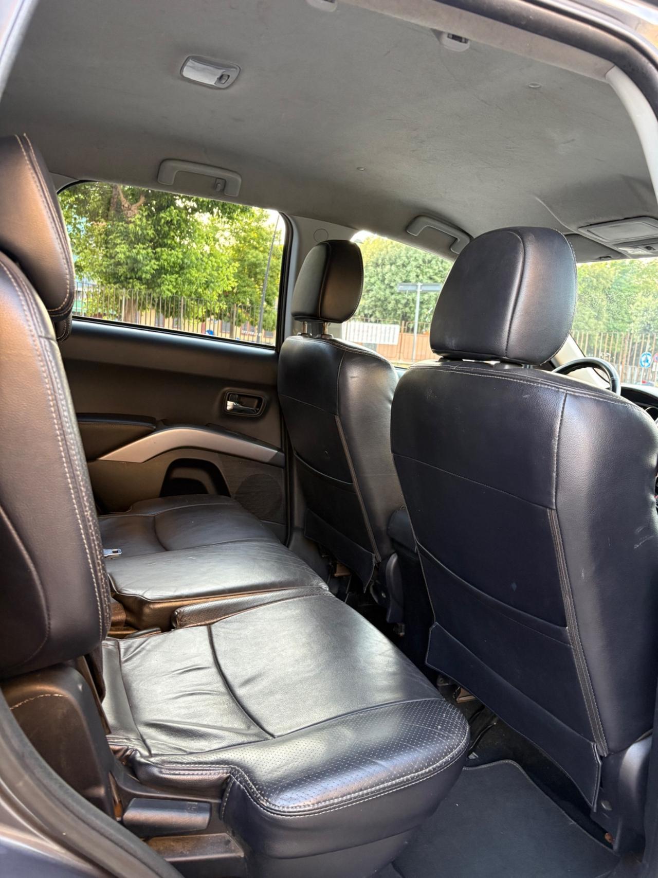 Peugeot 4007 2.2 HDi 156CV 4x4 automatico