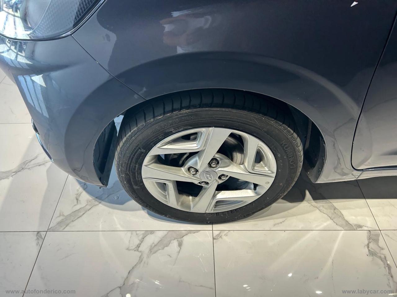 HYUNDAI i10 1.0 MPI AT Tech