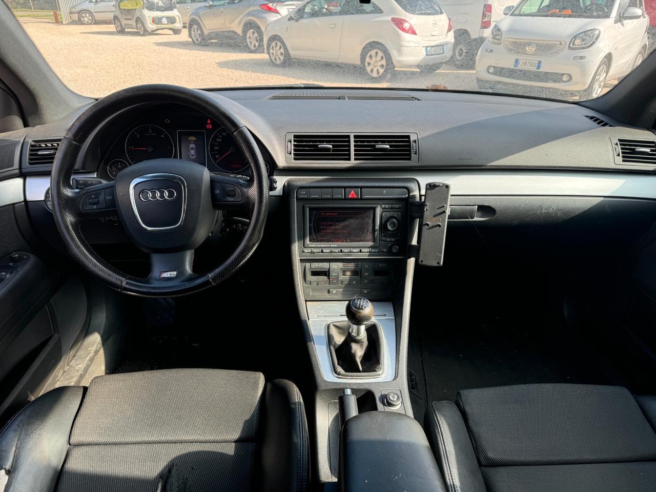 Audi A4 2.0 TDI 140cv Avant S-Line