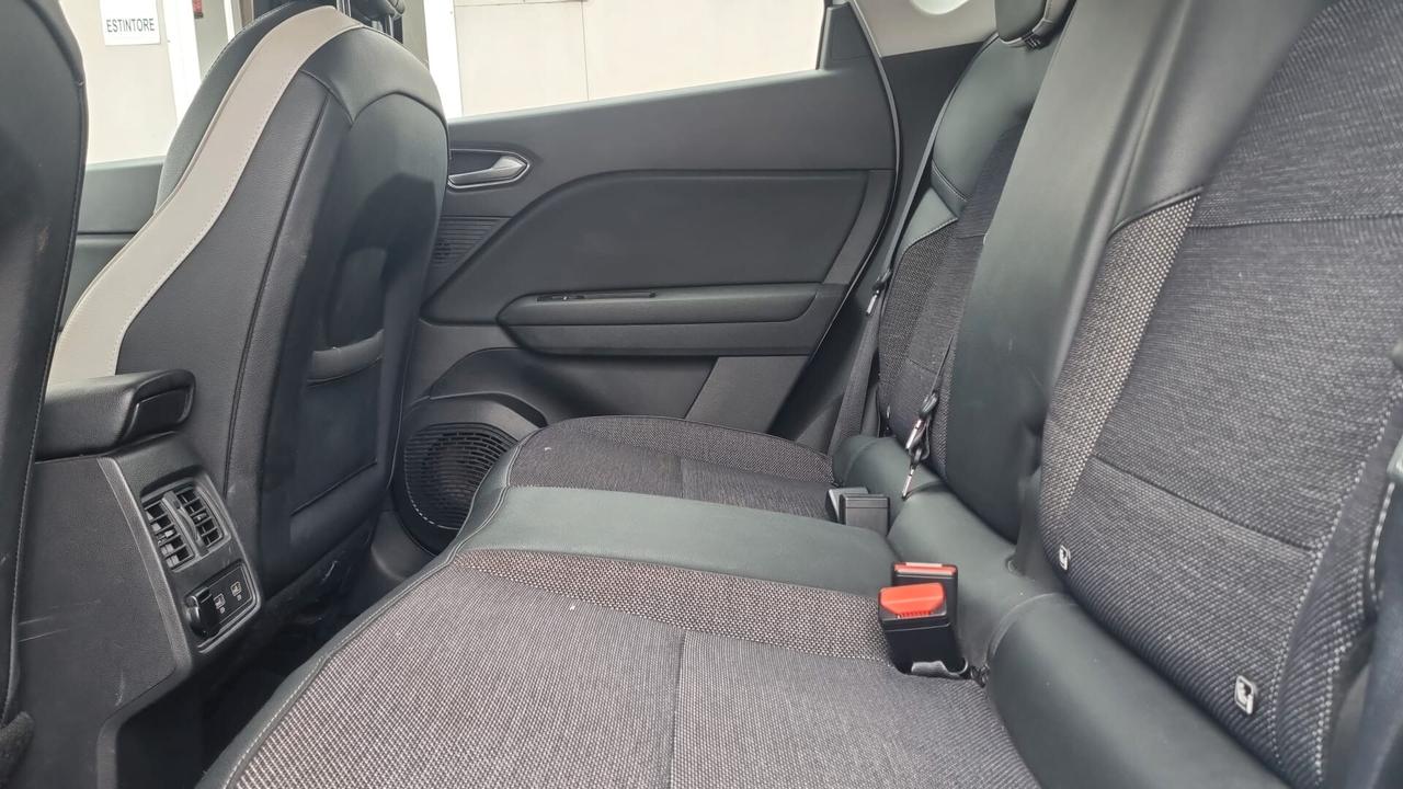 Renault Captur Blue dCi 95 CV Intens-DIESEL-EURO6-