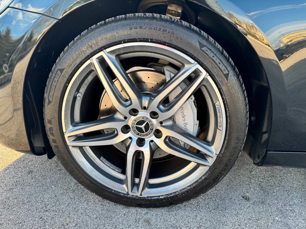 Mercedes-benz E 220 d Auto Premium AMG