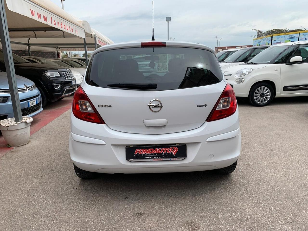 Opel Corsa 1.2 5 porte Sport