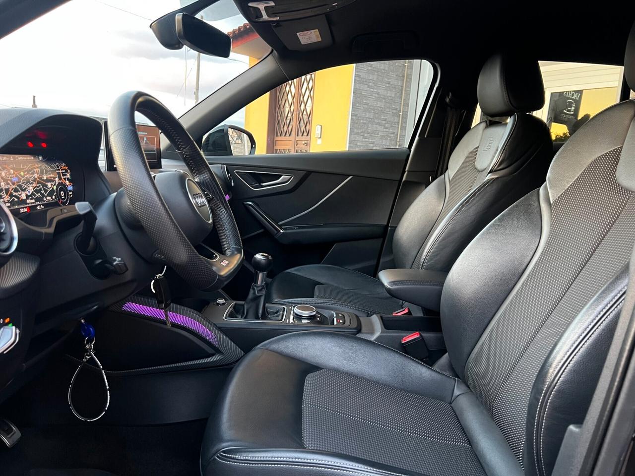 Audi Q2 30 TDI 2 X S LINE-TOTAL BLACK- 2019-FULL