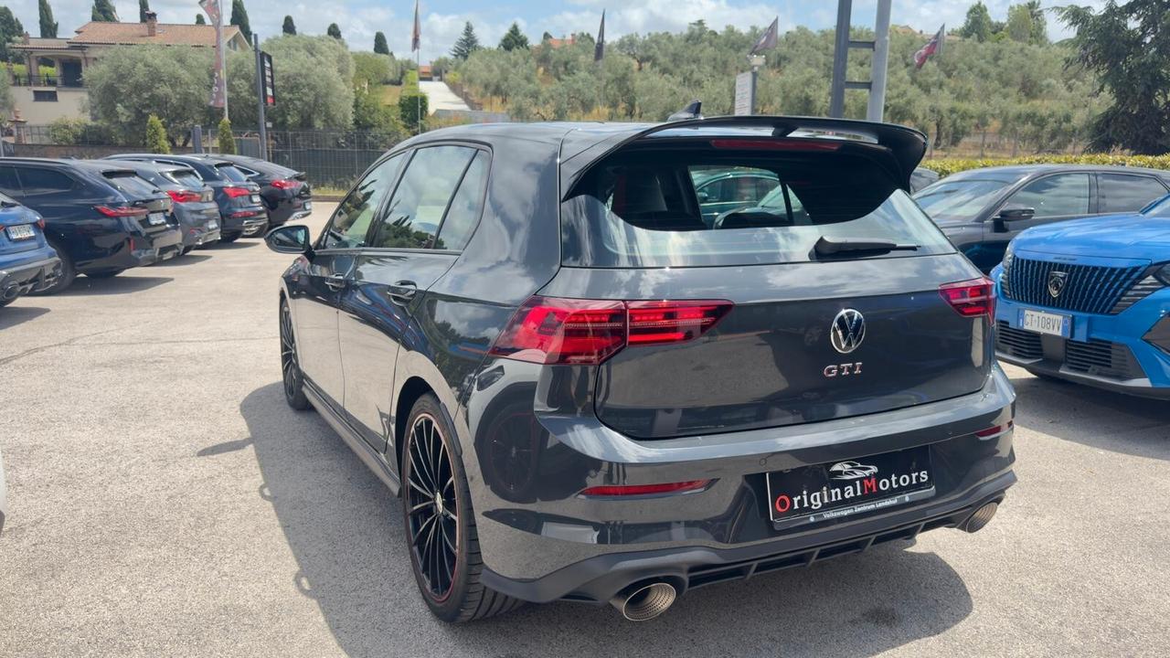Volkswagen Golf GTI CLUBSPORT 2.0 TSI DSG/AKRAPOVIC/IQ LIGHT/