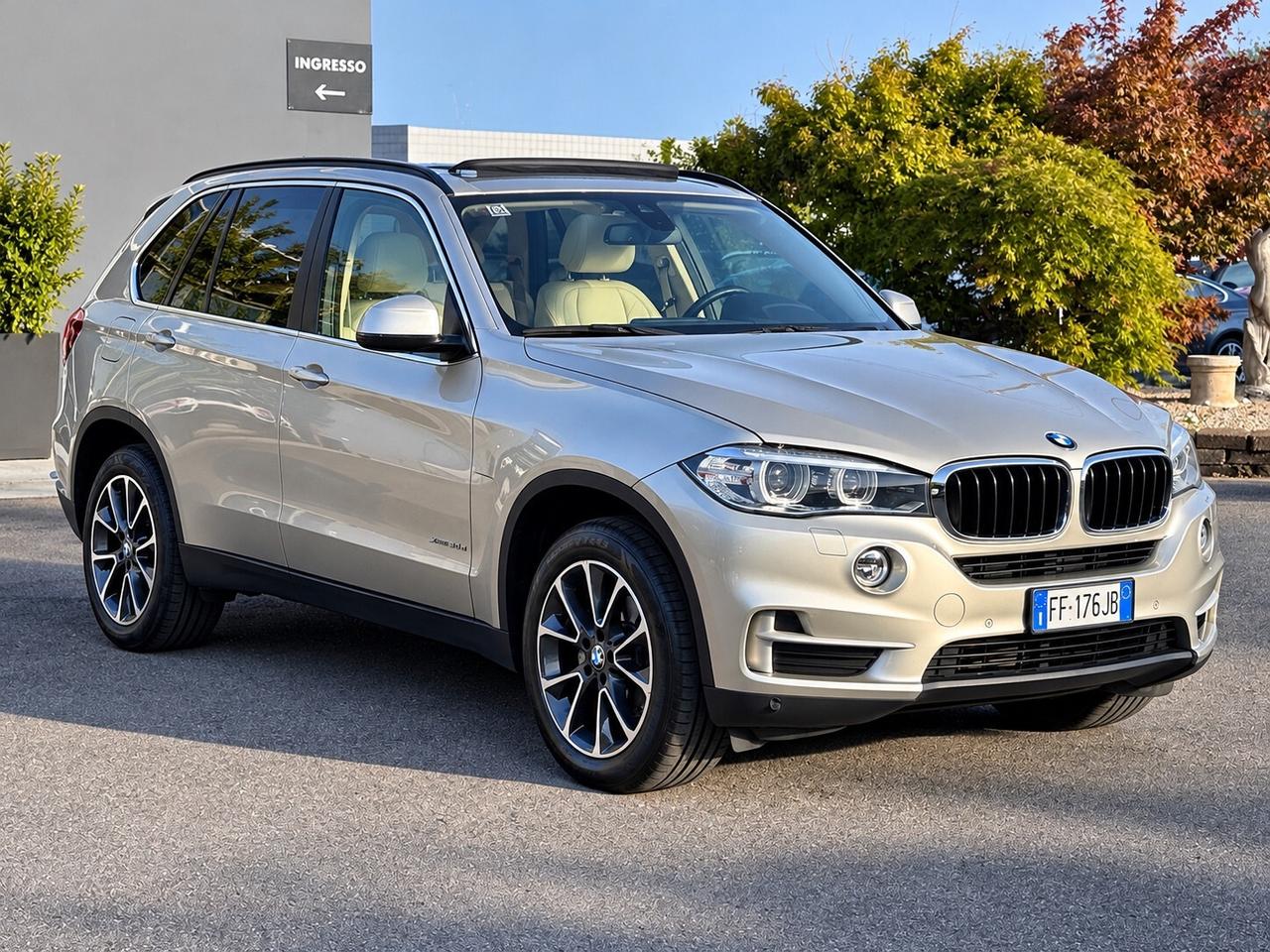Bmw X5 xDrive30d 258CV Luxury tetto apribile