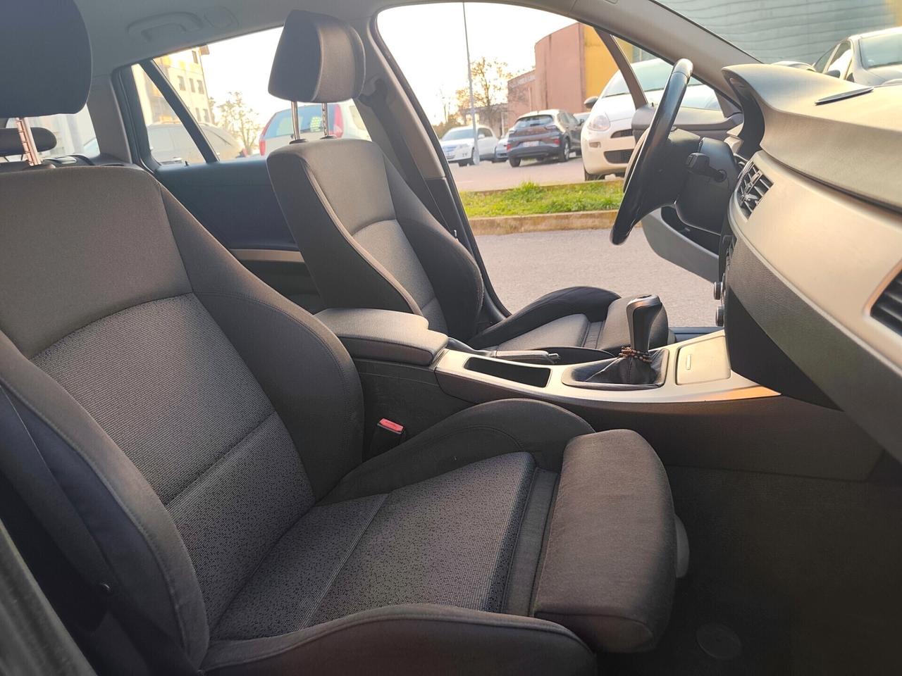 Bmw 320i Benz euro 4 Touring MSport