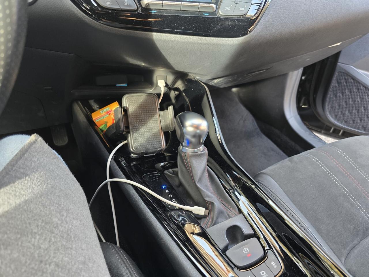 Toyota C-HR 2.0 Hybrid E-CVT GR Sport Black Edition