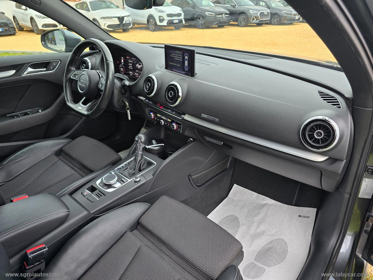 AUDI A3 SPB 2.0 TDI S tronic S-LINE