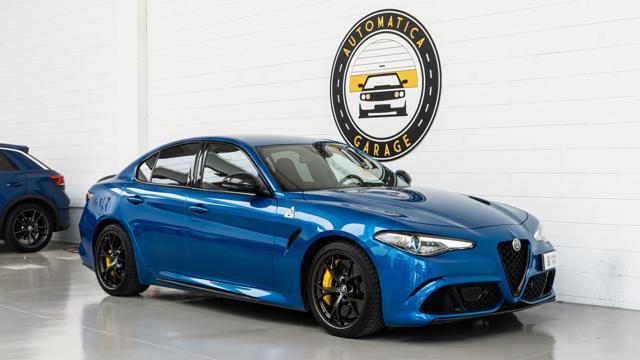 ALFA ROMEO Giulia V6 Bi-Turbo Quadrifoglio AKRAPOVIC CARBOCERAMICI