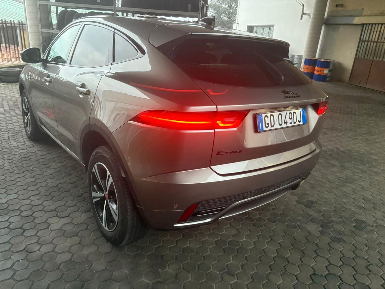 Jaguar E-Pace 2.0D I4 163 CV AWD Auto R-Dynamic