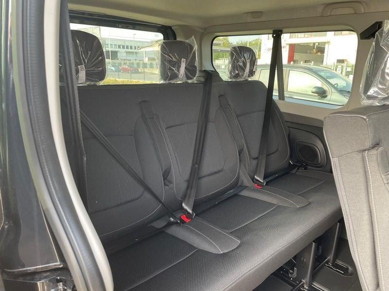 Renault Trafic passenger 2.0 Blue dci 150cv L2H1 Equilibre