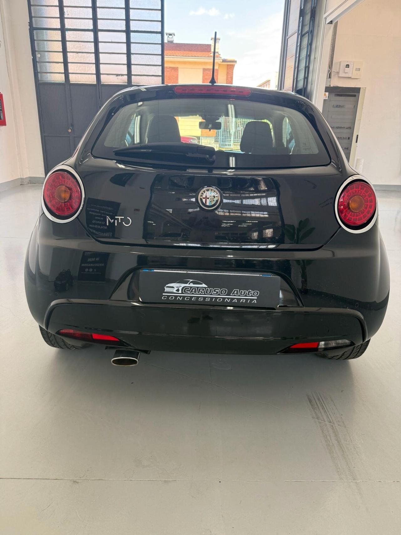 Alfa Romeo MiTo 1.4 105 CV M.air S&S Distinctive Sport Pack