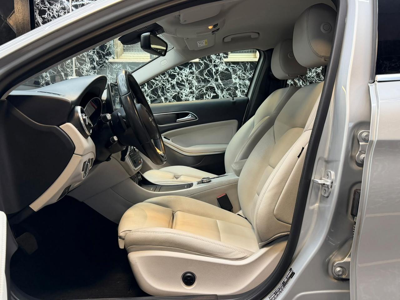 Mercedes-benz GLA 200 d Automatic Premium