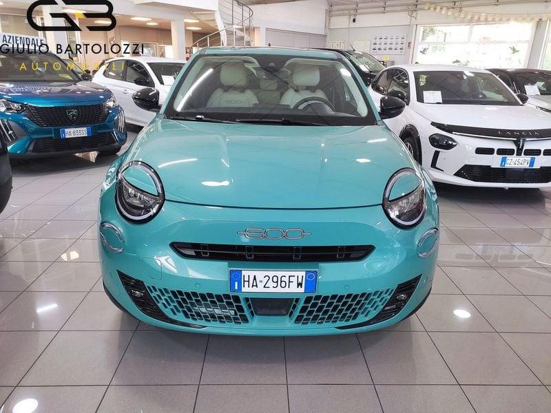 FIAT 600 1.2 Hybrid 145cv La Prima II