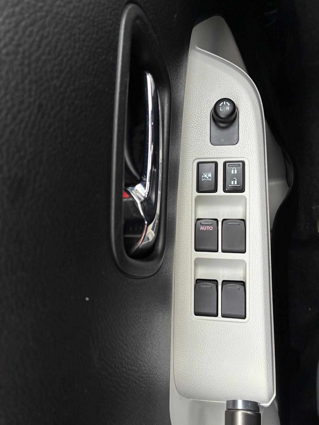 Suzuki Ignis 1.2 Hybrid Top