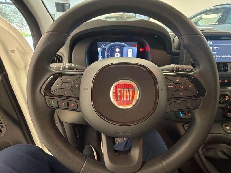 FIAT Pandina III 2024 1.0 firefly hybrid Icon s&s 65cv 5p.ti