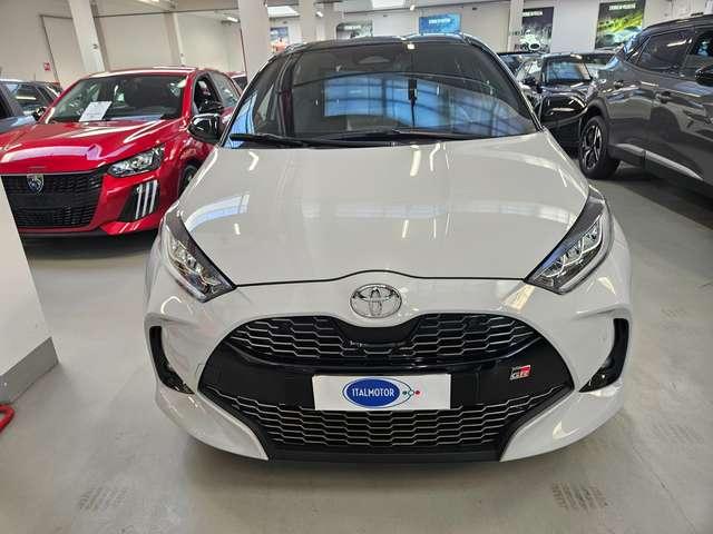 Toyota Yaris Yaris 1.5h 130 GR Sport