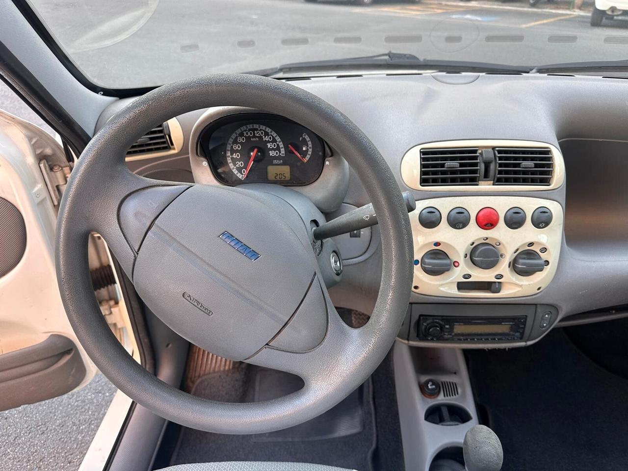 Fiat 600 1.1 Active NEOPATENTATI