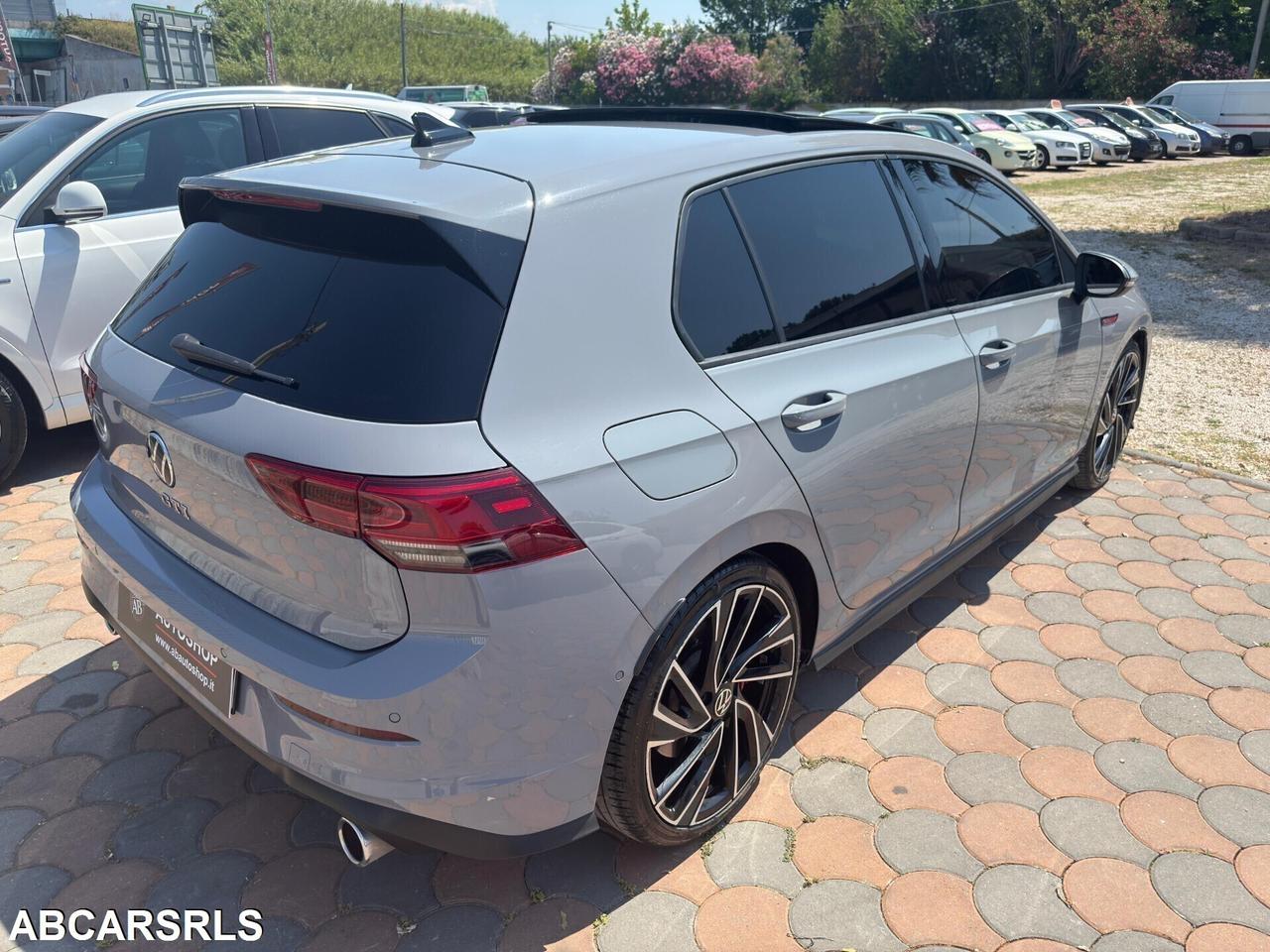 VOLKSWAGEN - Golf VIII - GTI Perf. 2.0 245CV TSI D