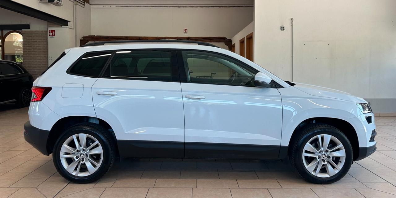 SKODA KAROQ AMBITION 2.0 TDI DSG *CARPLAY*NAVI*NEOPATENTATI*