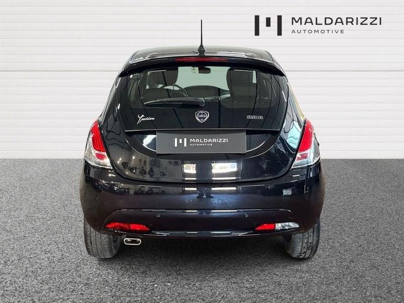 Lancia Ypsilon III 2021 1.0 firefly hybrid Alberta Ferretti s&s 70cv 5p.ti