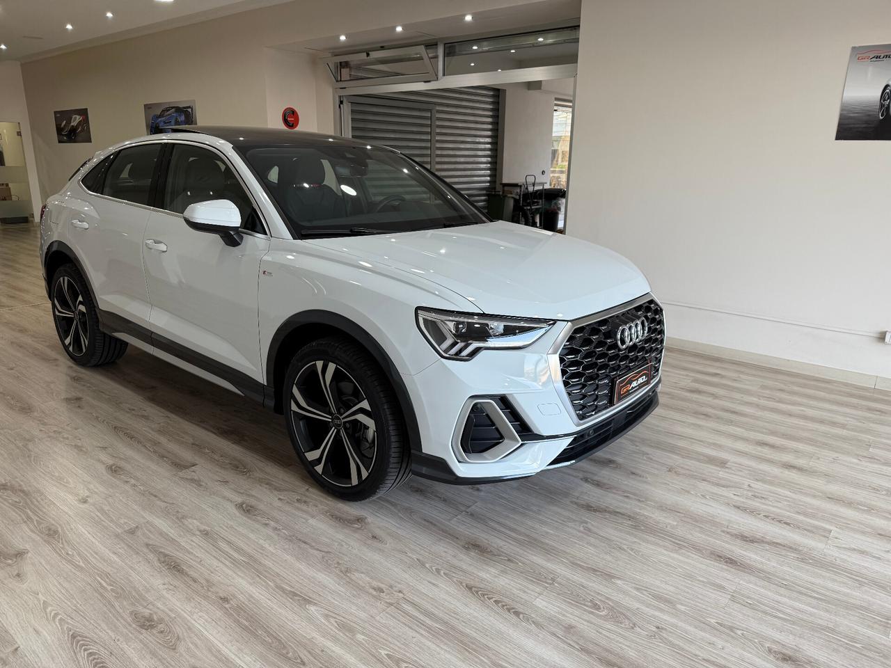 Audi Q3 35 TDI quattro S tronic line edition Tetto Apribile NUOVA DA IMMATRICOLARE