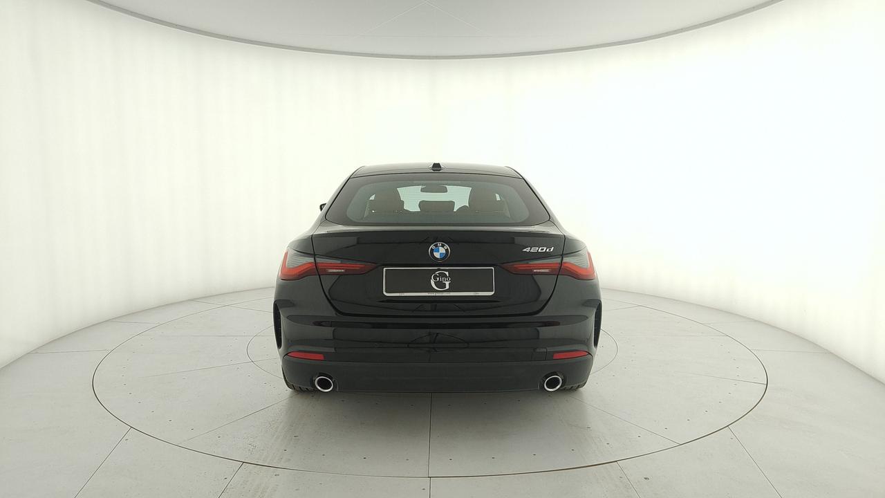 BMW Serie 4 G26 2021 Gran Coupe - 420d Gran Coupe mhev 48V Msport auto