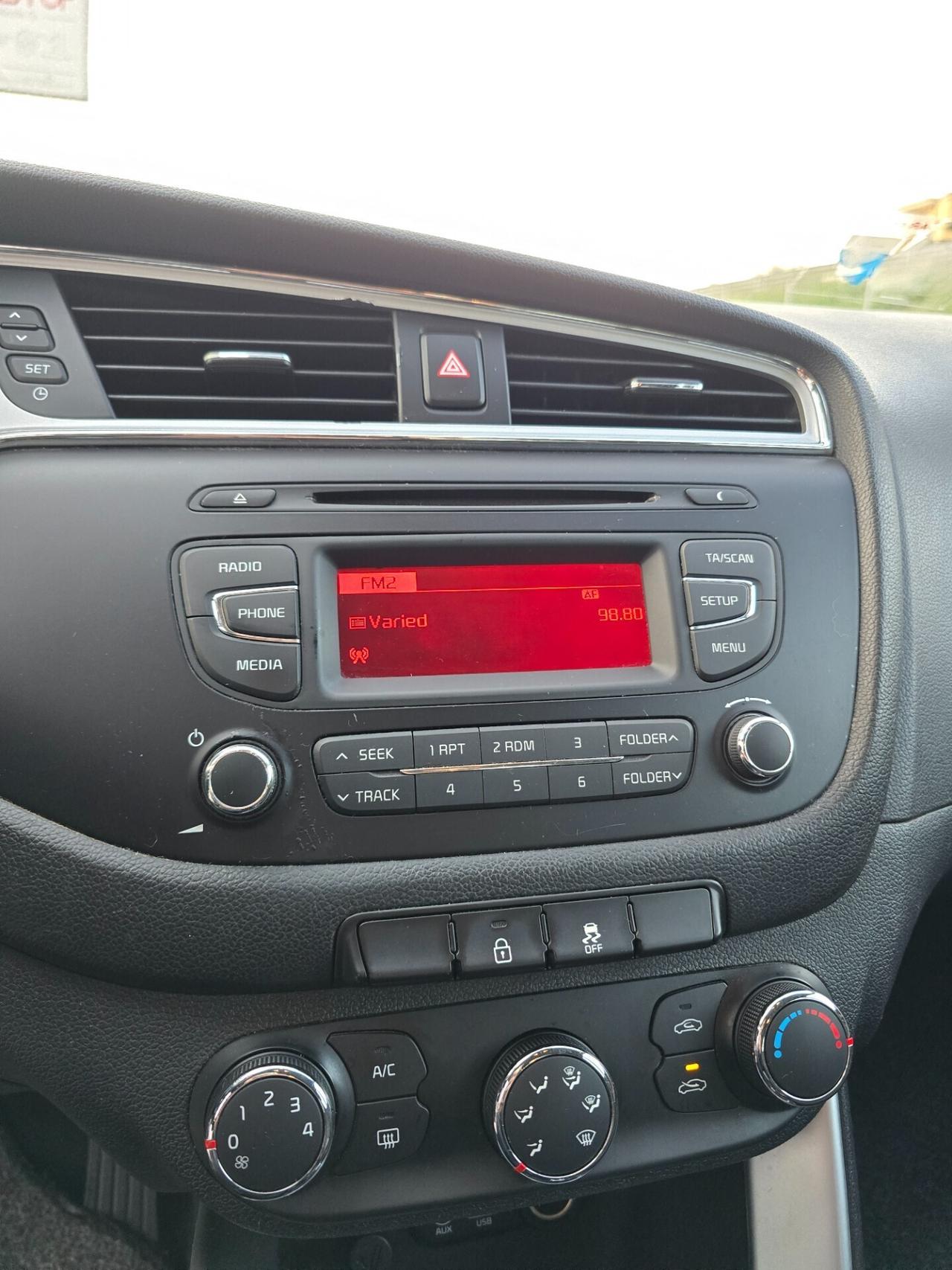 Kia Ceed cee'orte Cool