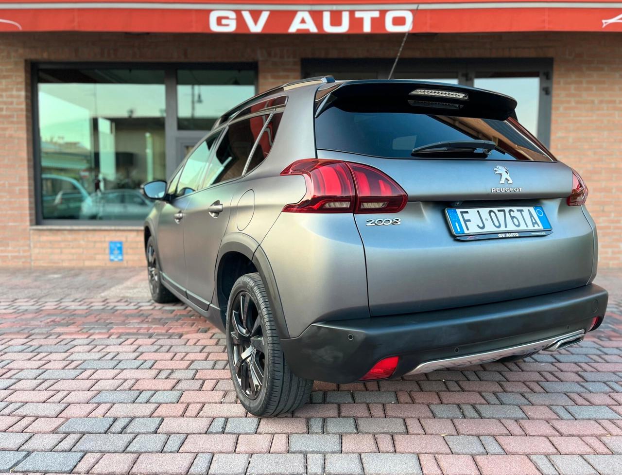 Peugeot 2008 BlueHDi 120 S&S Black Matt