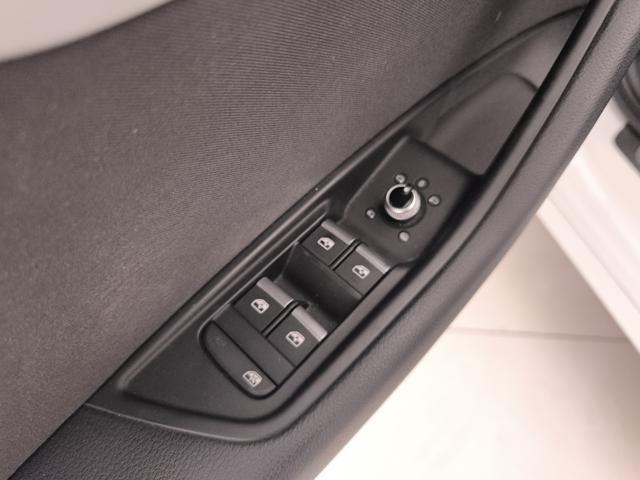 AUDI A4 35 2.0 tdi mhev Business Advanced 163cv s-tronic