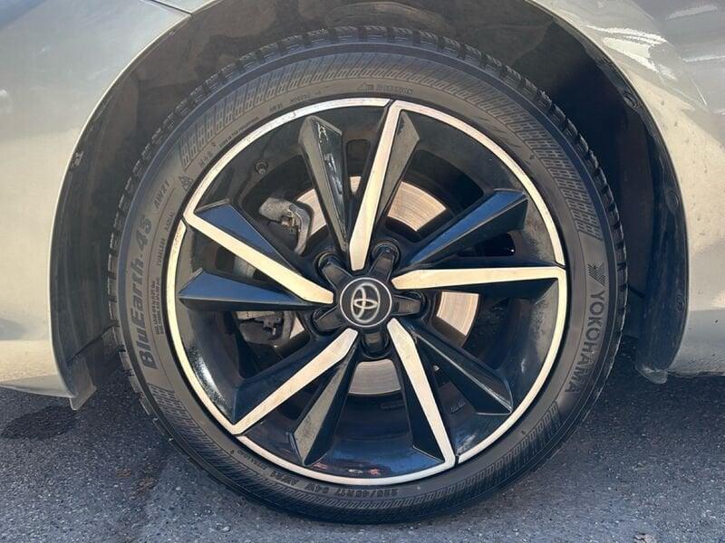 Toyota Auris Hybrid Hybrid Black Edition