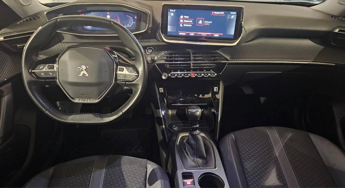 Peugeot 2008 1.2 puretech Active s&s 130cv